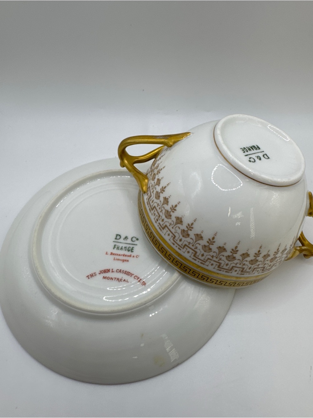 Vintage Limoges D&C France Gold Greek Key Double Handle Soup Cup & Saucer - Picture 2 of 2